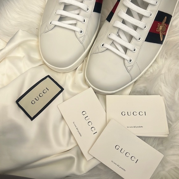 Like ๐ ๐ฏ%Auth Gucci Sneakers Ace Bee Embroidered High Top Gucci 10 / US 11 - Picture 14 of 14